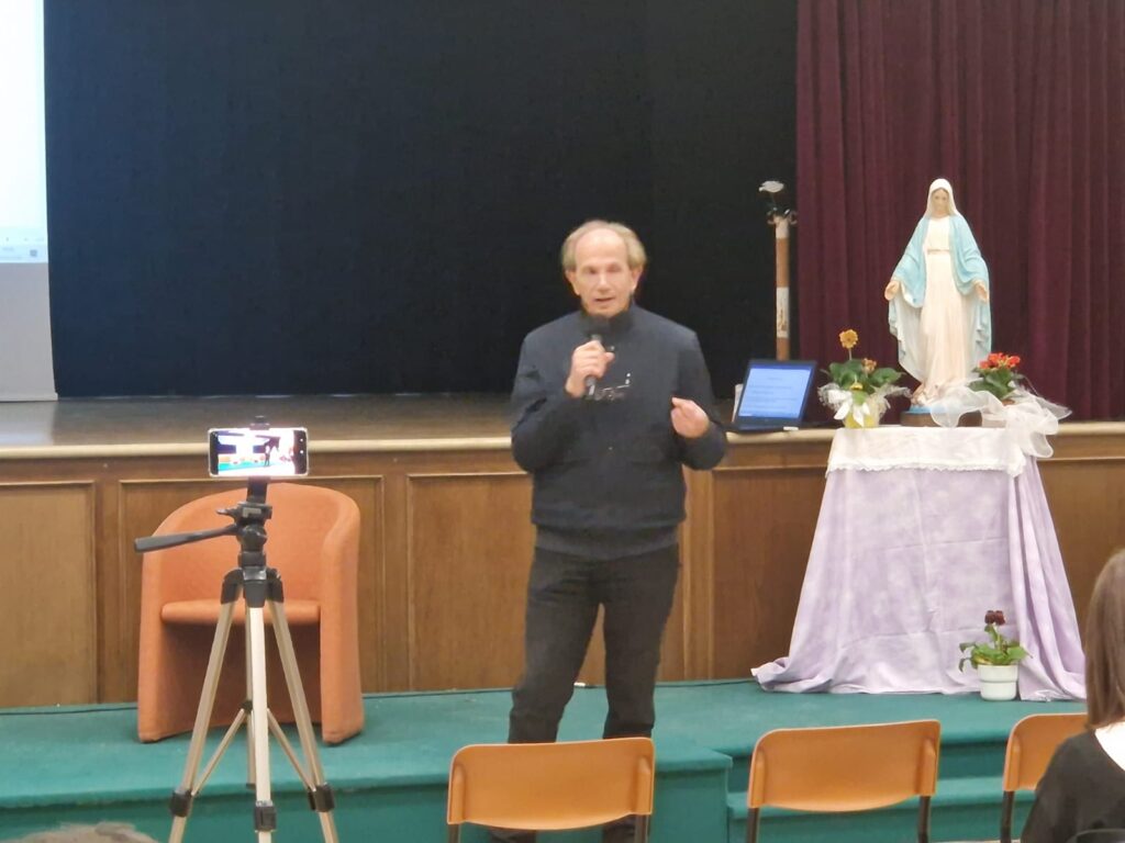 Educare alla pace: l’incontro con il prof. Alfano a Monterotondo